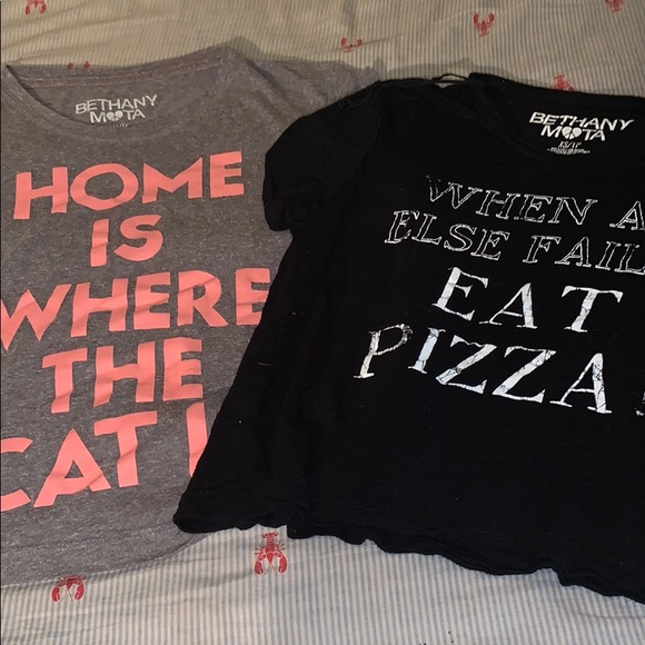 Bethany Mota Tops - Two crop tops aero brand